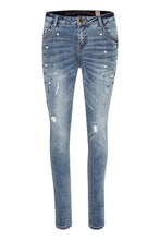 Load image into Gallery viewer, Culture Caimi Jeans Thea Fit-Blue Wash-Fi&amp;Co Boutique
