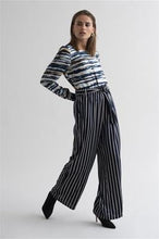 Load image into Gallery viewer, Kaffe KAnella Pants-Midnight Marine-Fi&amp;Co Boutique
