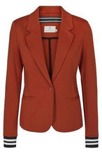 Load image into Gallery viewer, Kaffe Kinnie Blazer-Ketchup-Fi&amp;Co Boutique
