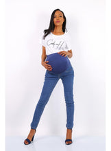 Load image into Gallery viewer, Maternity Jeans JD269DN-Blue-Fi&amp;Co Boutique
