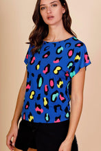 Load image into Gallery viewer, Minueto Mix Leo T-Shirt-Blue-Fi&amp;Co Boutique
