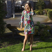 Load image into Gallery viewer, Vilagallo Agnes Dress-Nilsson Print-Fi&amp;Co Boutique
