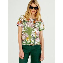 Load image into Gallery viewer, Vilagallo Lysa Shirt-Attale White Print-Fi&amp;Co Boutique
